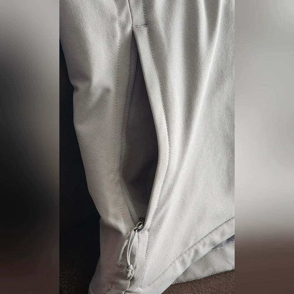 The North Face|Light Gray Windwall Jacket - Picture 9 of 9